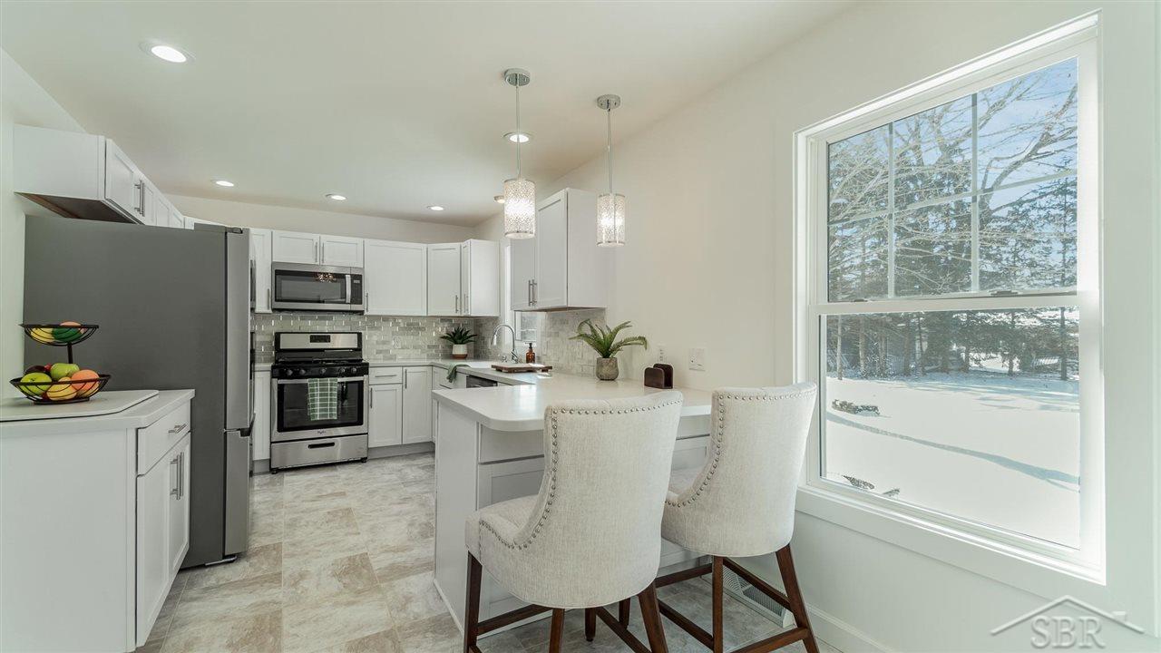 4133 North Thomas Road Freeland, MI 48623 - Photo 13 of 24
