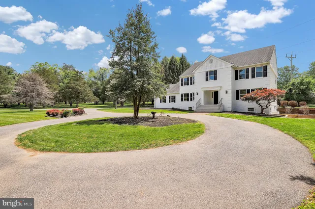 $1,399,000 | 10510 White Clover Terrace, Potomac, MD 20854