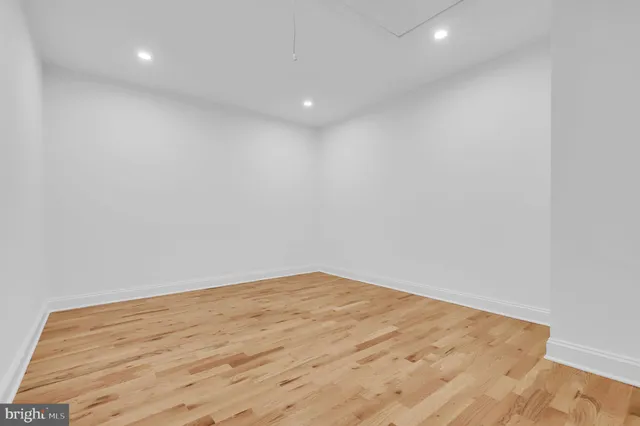 $1,399,000 | 10510 White Clover Terrace, Potomac, MD 20854