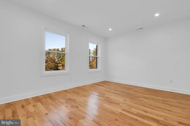 $1,399,000 | 10510 White Clover Terrace, Potomac, MD 20854