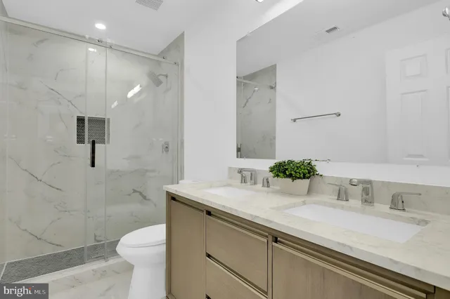 $1,399,000 | 10510 White Clover Terrace, Potomac, MD 20854