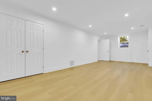 $1,399,000 | 10510 White Clover Terrace, Potomac, MD 20854