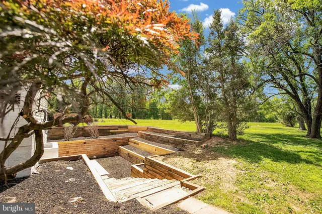 $1,399,000 | 10510 White Clover Terrace, Potomac, MD 20854