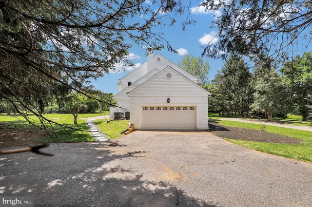 $1,399,000 | 10510 White Clover Terrace, Potomac, MD 20854