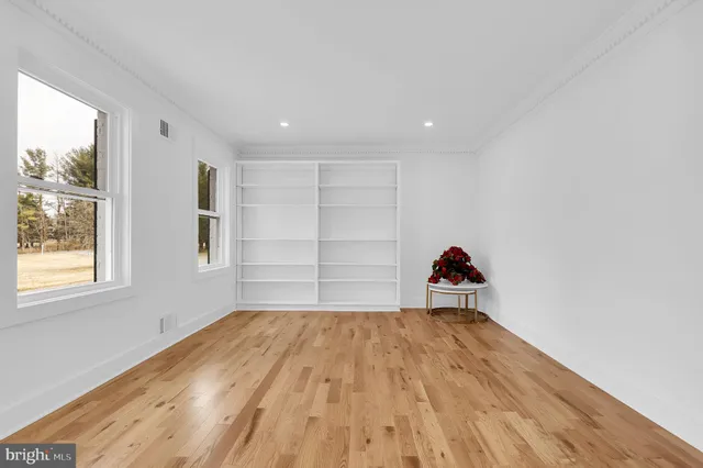 $1,399,000 | 10510 White Clover Terrace, Potomac, MD 20854