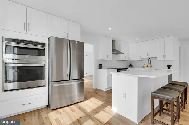 $1,399,000 | 10510 White Clover Terrace, Potomac, MD 20854