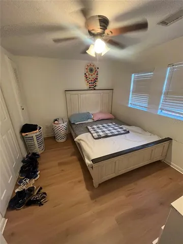 $350,000 | 6002 72nd Avenue North, Pinellas Park, FL 33781