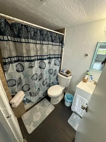 $350,000 | 6002 72nd Avenue North, Pinellas Park, FL 33781