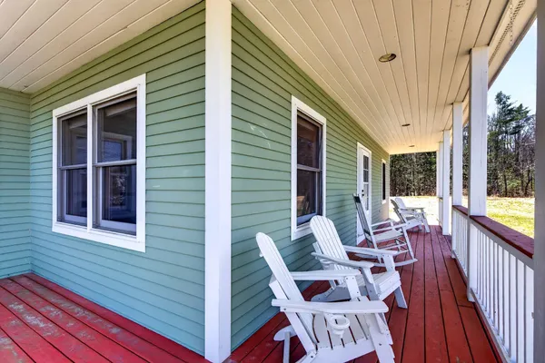 $750,000 | 26 Fieldcrest Drive, Gorham, ME 04038