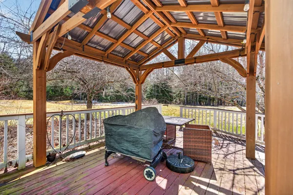 $750,000 | 26 Fieldcrest Drive, Gorham, ME 04038