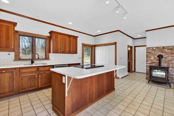 $750,000 | 26 Fieldcrest Drive, Gorham, ME 04038