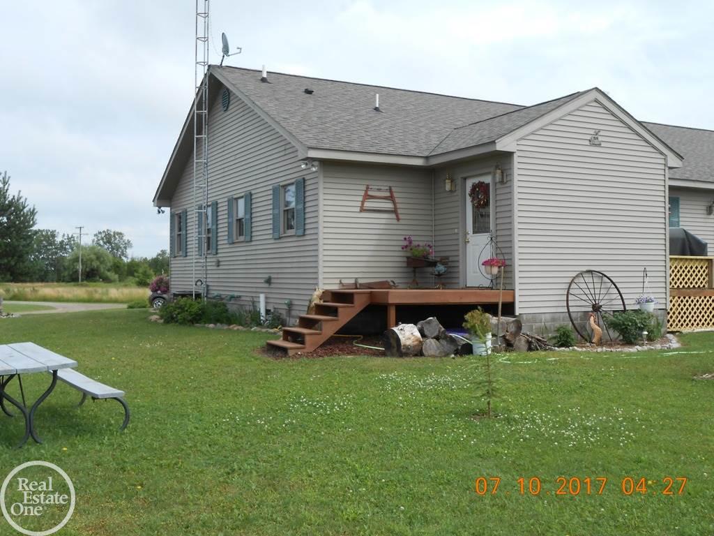 1870 Greening Road Carsonville, MI 48419 - Photo 10 of 38 Gallery Image 10