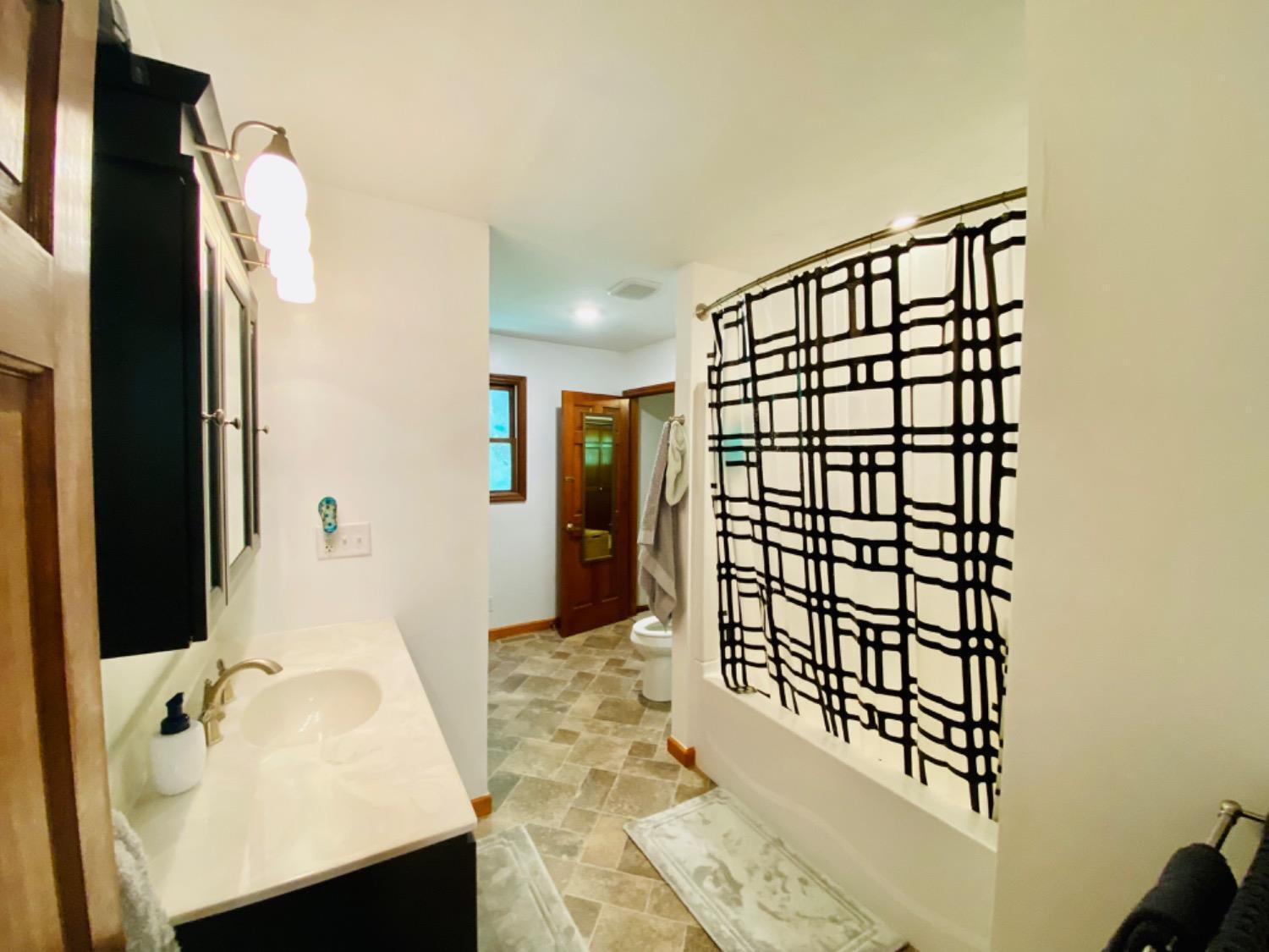 12889 Pavey Road Leesburg, OH 45135 - Photo 15 of 50 Gallery Image 15