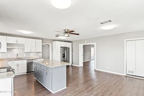 $440,000 | 905 East 12th Street, Lynn Haven, FL 32444