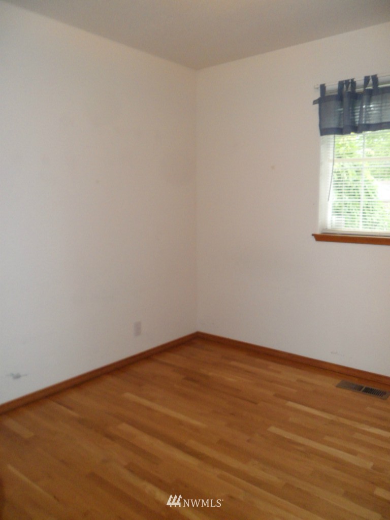 1483 Roma Road Bellingham, WA 98226 - Photo 10 of 23 Gallery Image 10