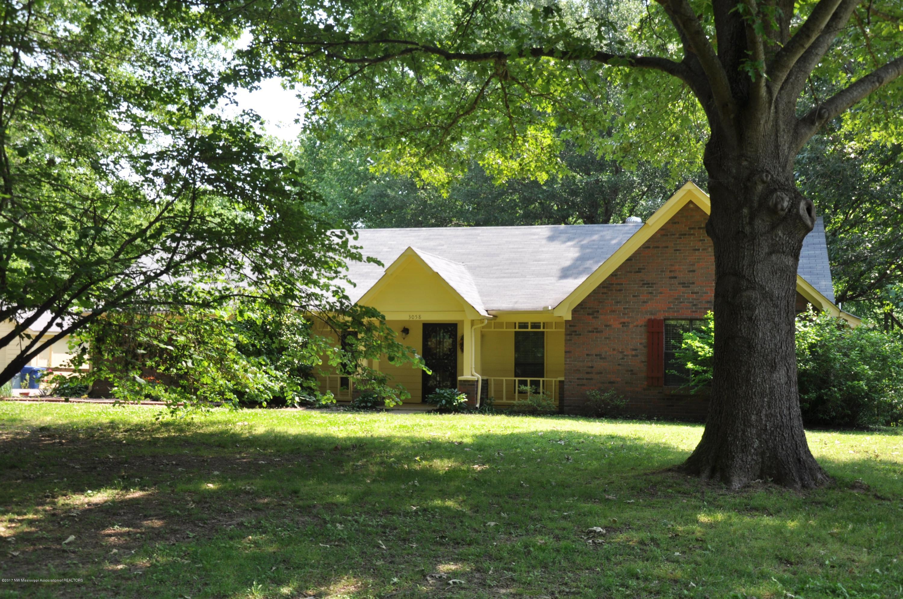 3058 Poplar Corner Road Lake Cormorant, MS 38641 - Photo 1 of 24 3058 Poplar Corner