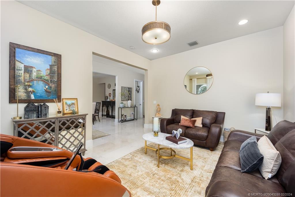 7480 Southeast Ravissant Drive Stuart, FL 34997 - Photo 13 of 53 Gallery Image 13