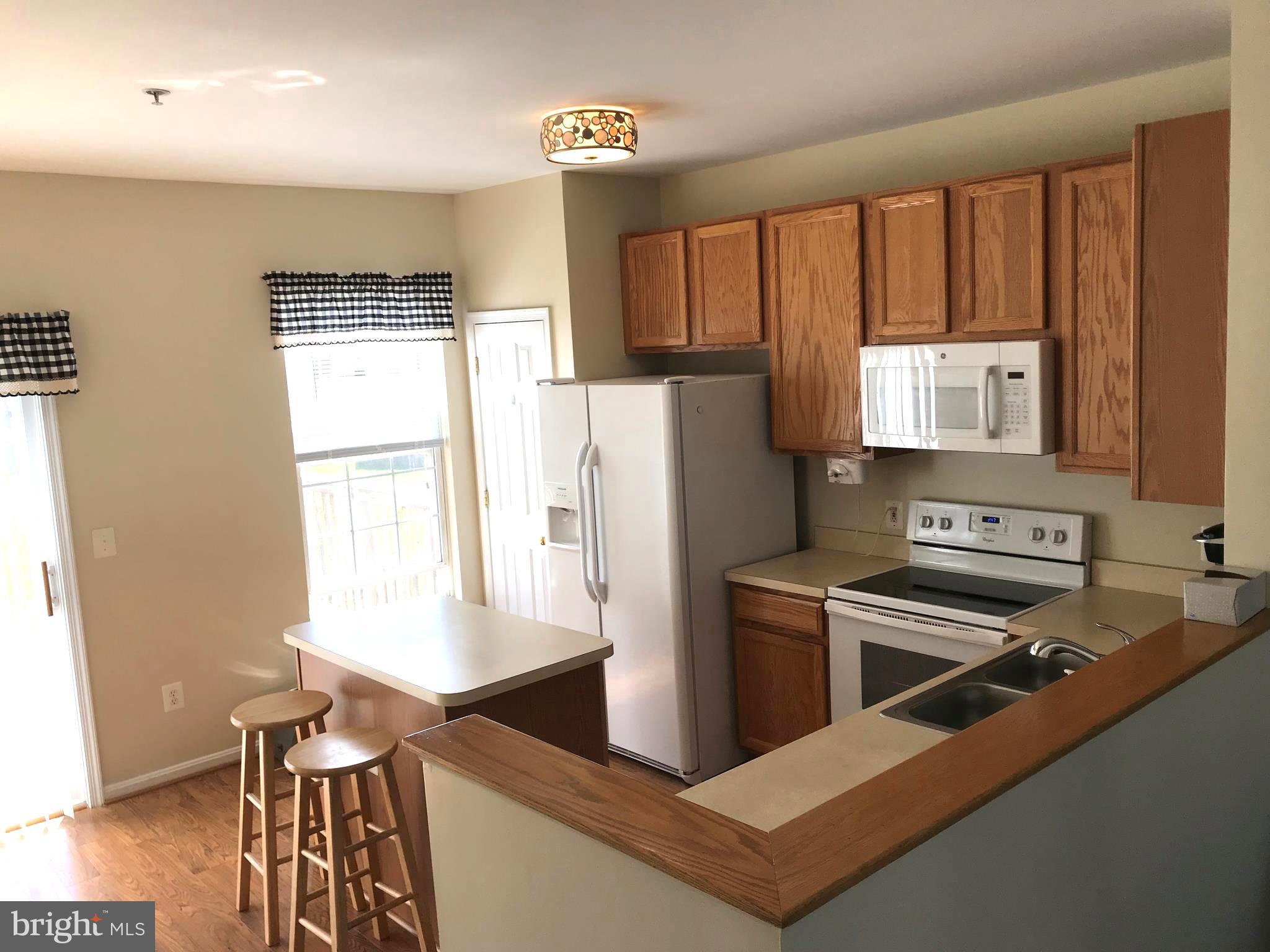 4021 Cutty Sark Road Baltimore, MD 21220 - Photo 3 of 15