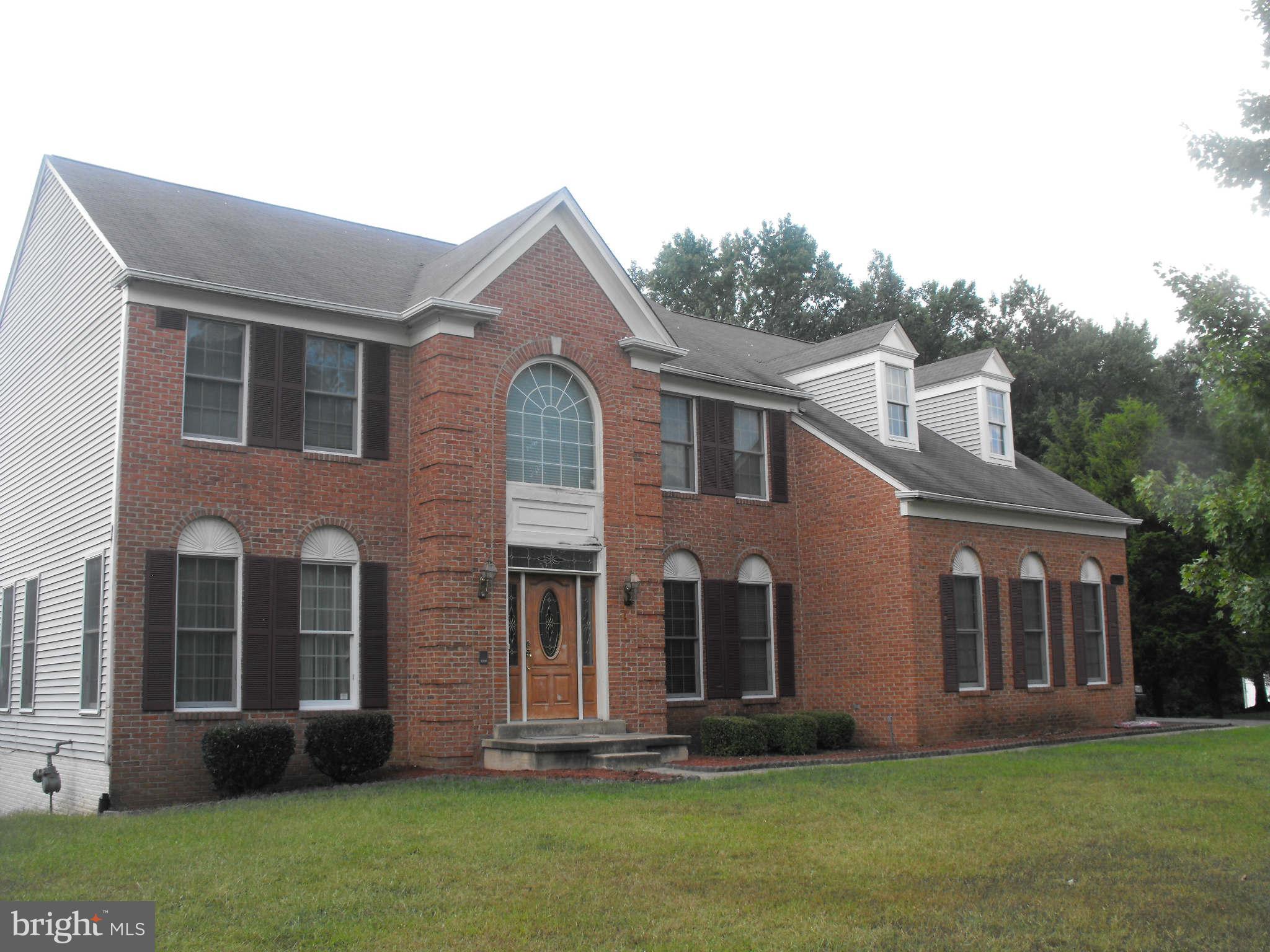 Exterior (Front)