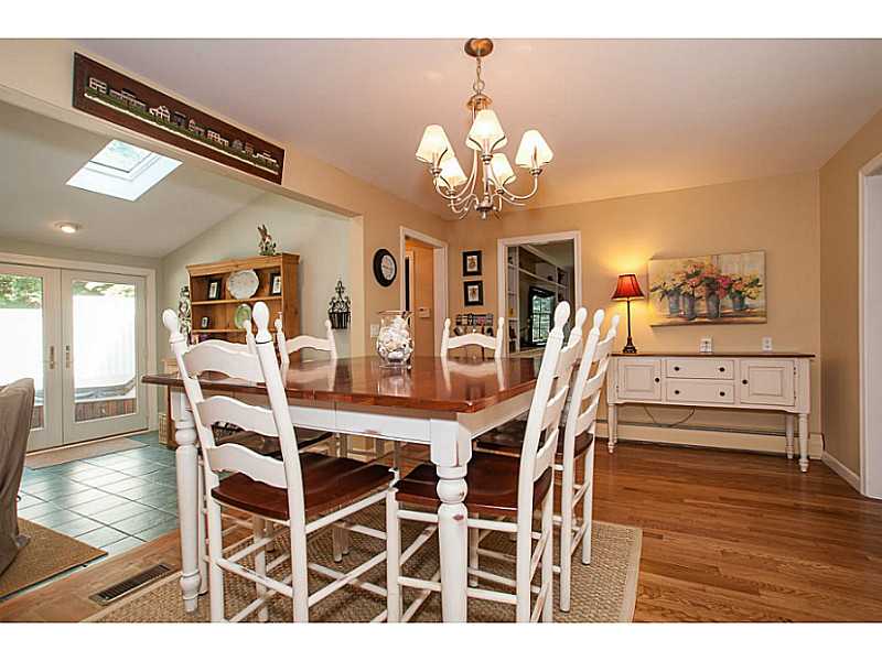 75 Signal Ridge Way East Greenwich, RI 02818 - Photo 6 of 23 Kitchen. Large open eating area