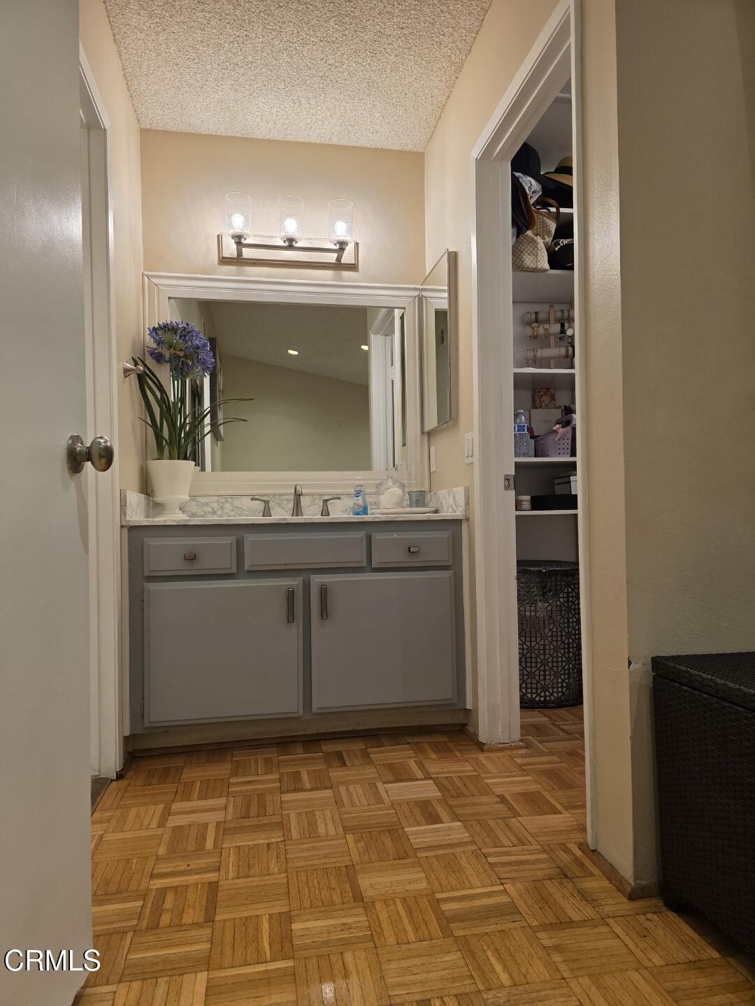 5175 Perkins Road Oxnard, CA 93033 - Photo 13 of 19 KFUQ6158