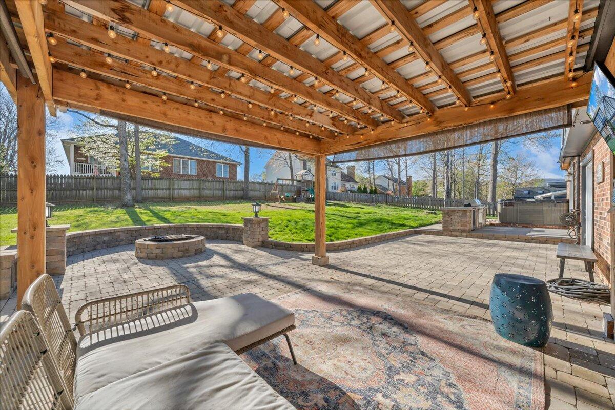 229 Queen Regent Court Blue Ridge, VA 24064 - Photo 50 of 67 50-MIB00957