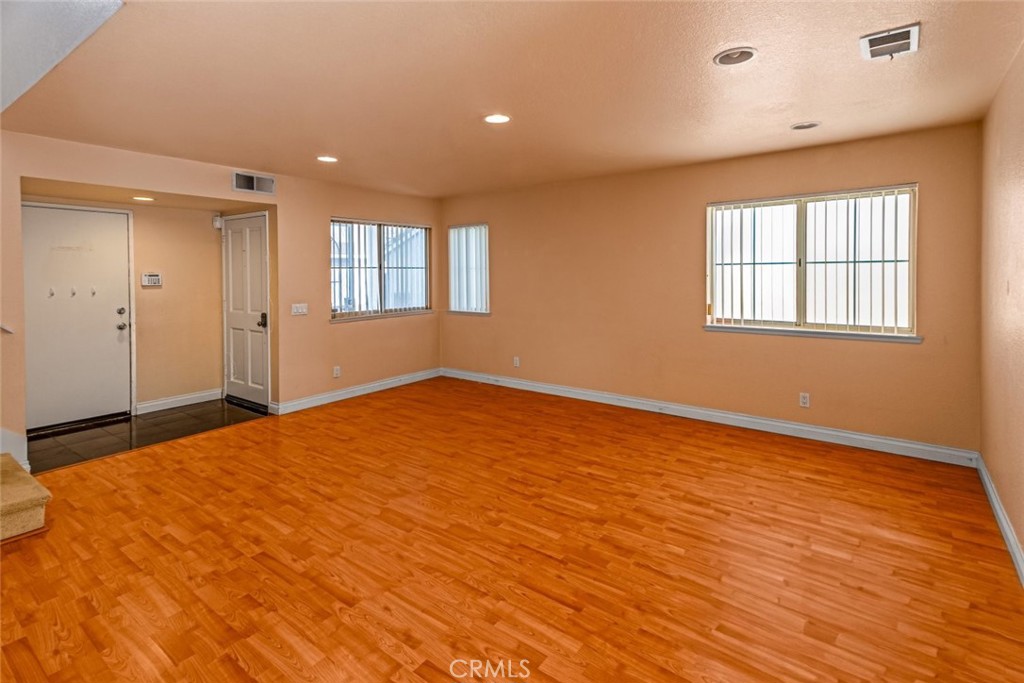 248 Sundance Court Azusa, CA 91702 - Photo 5 of 32