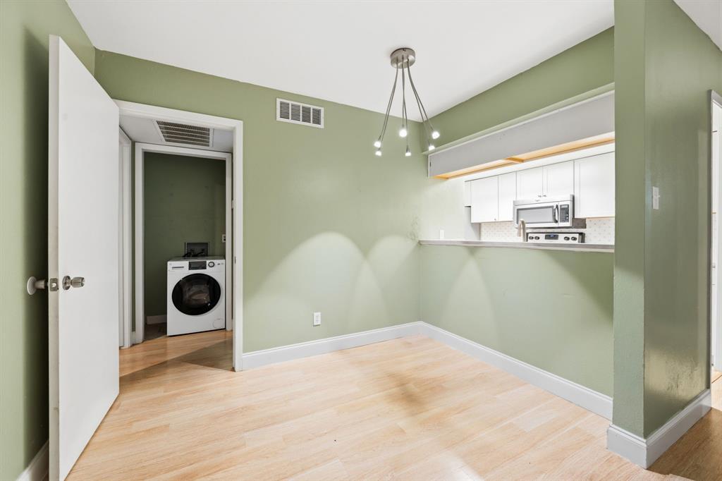 12824 Midway Road, Unit 2136 Dallas, TX 75244 - Photo 9 of 36 Gallery Image 9