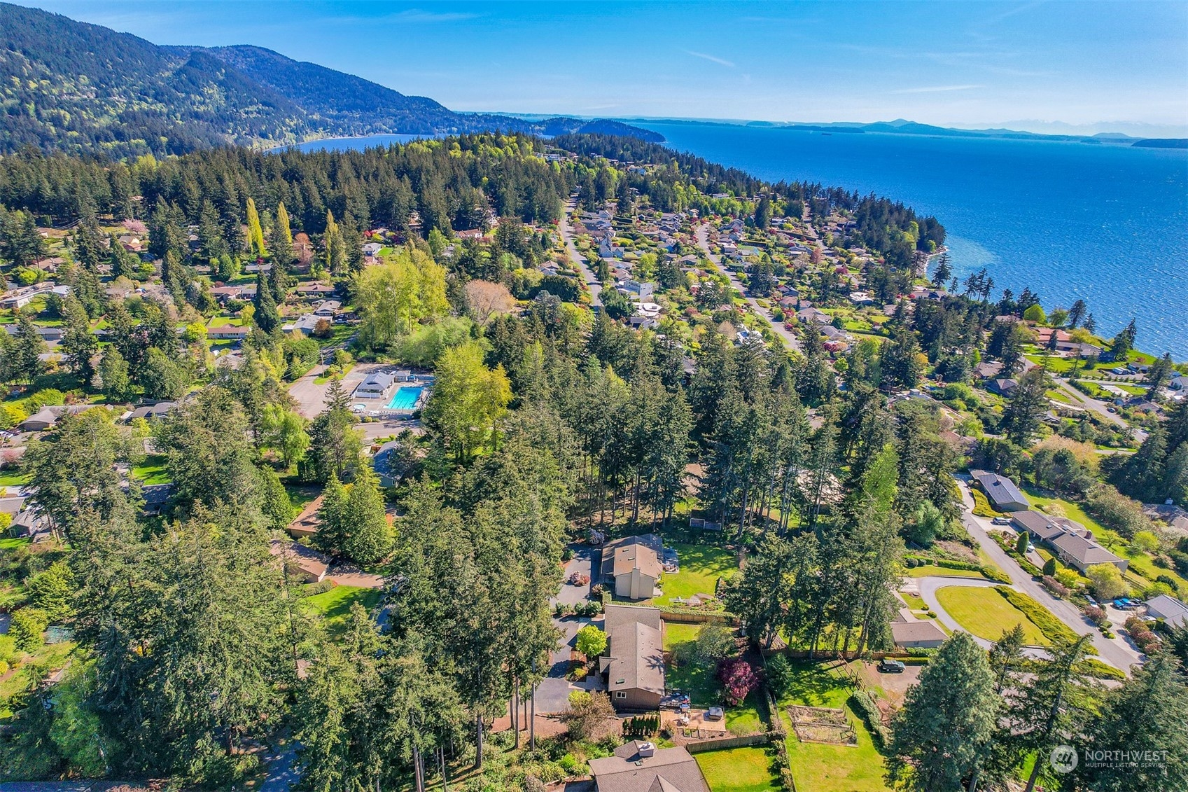 414 Fieldston Road Bellingham, WA 98225 - Photo 24 of 27 a view of a city