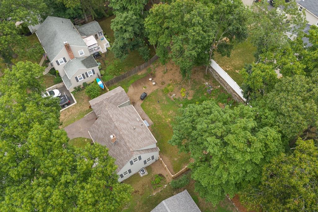 31 Longfellow Road Reading, MA 01867 - Photo 32 of 35 Gallery Image 32