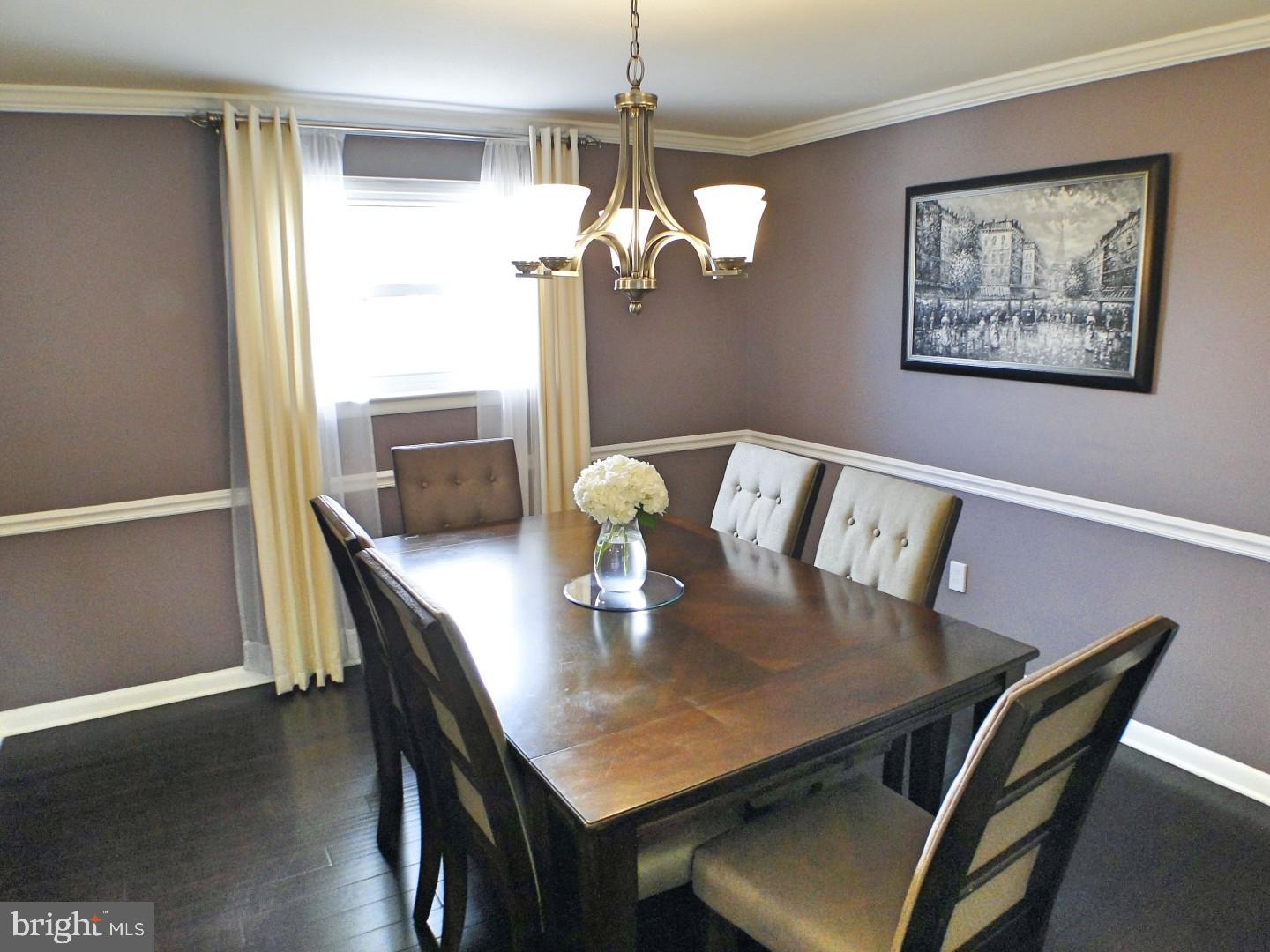 279 Norfolk Road Warminster, PA 18974 - Photo 13 of 41 Dining Room Area