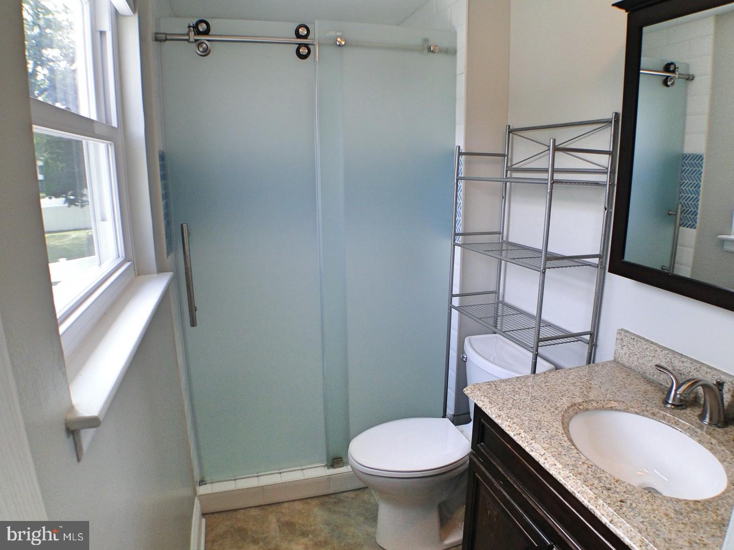 279 Norfolk Road Warminster, PA 18974 - Photo 19 of 41 Master Bedroom Full Bath