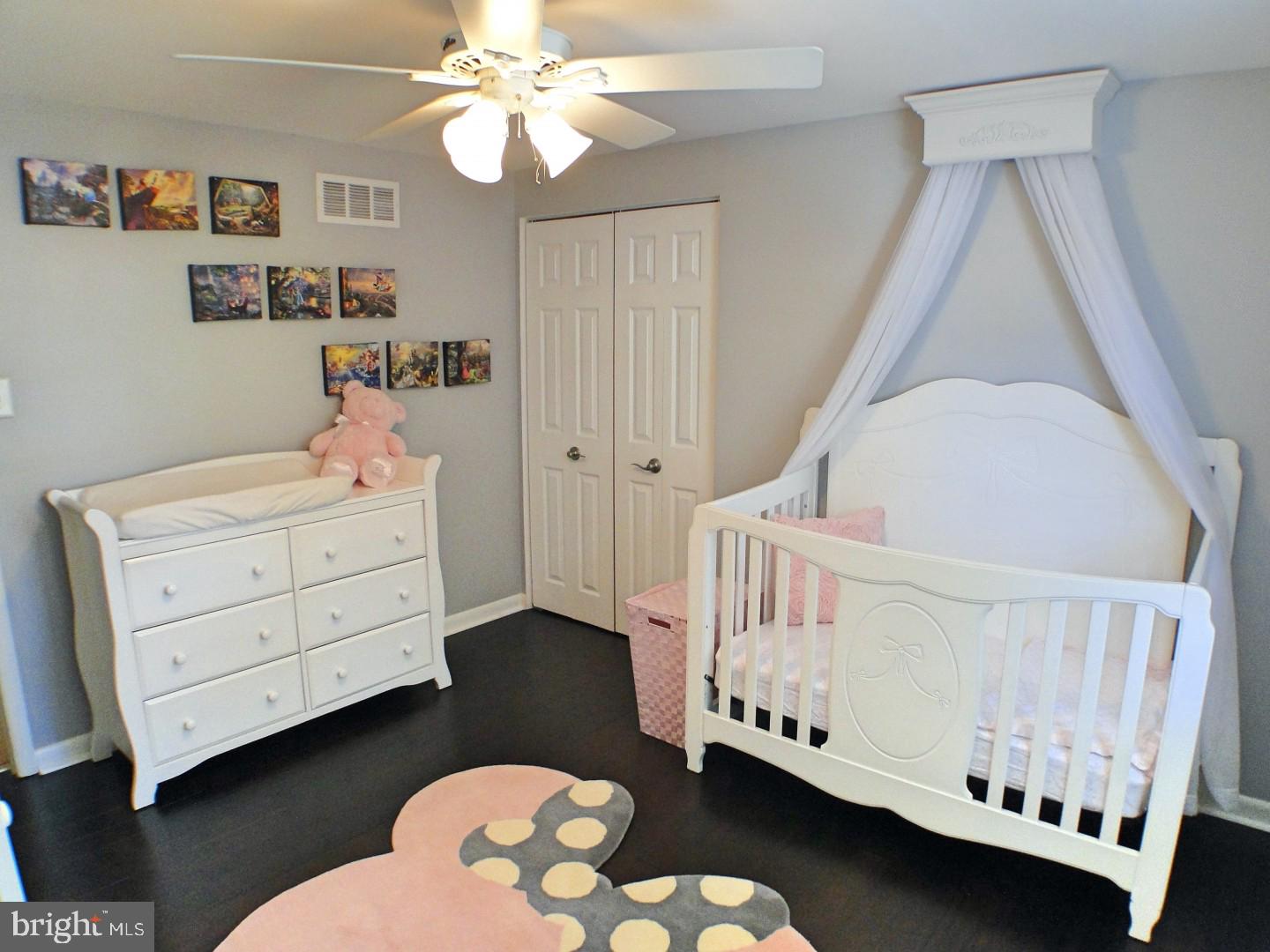 279 Norfolk Road Warminster, PA 18974 - Photo 20 of 41 Bedroom 2