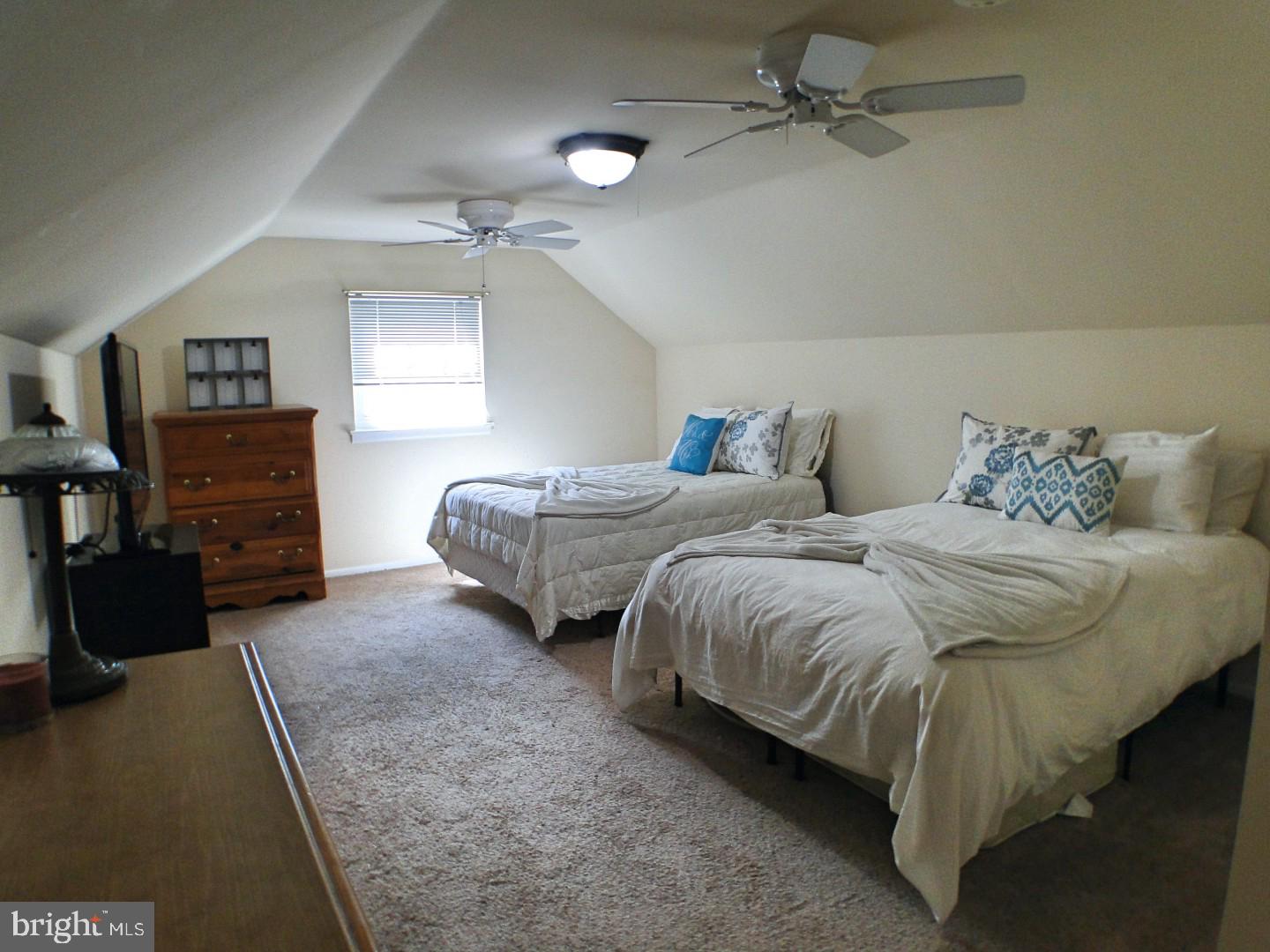 279 Norfolk Road Warminster, PA 18974 - Photo 25 of 41 Upper Floor Bedroom 4