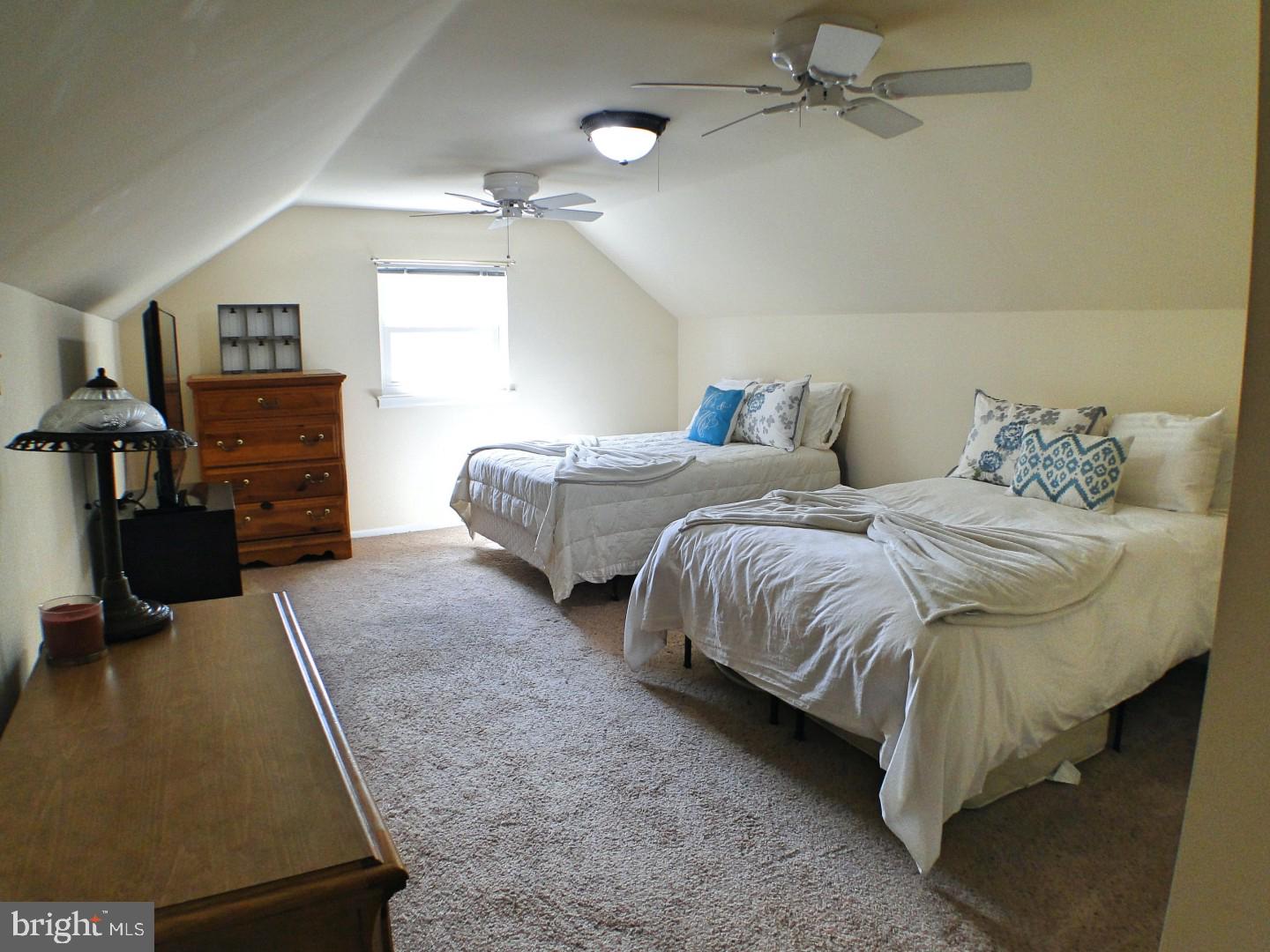 279 Norfolk Road Warminster, PA 18974 - Photo 27 of 41 Upper Floor Bedroom 4