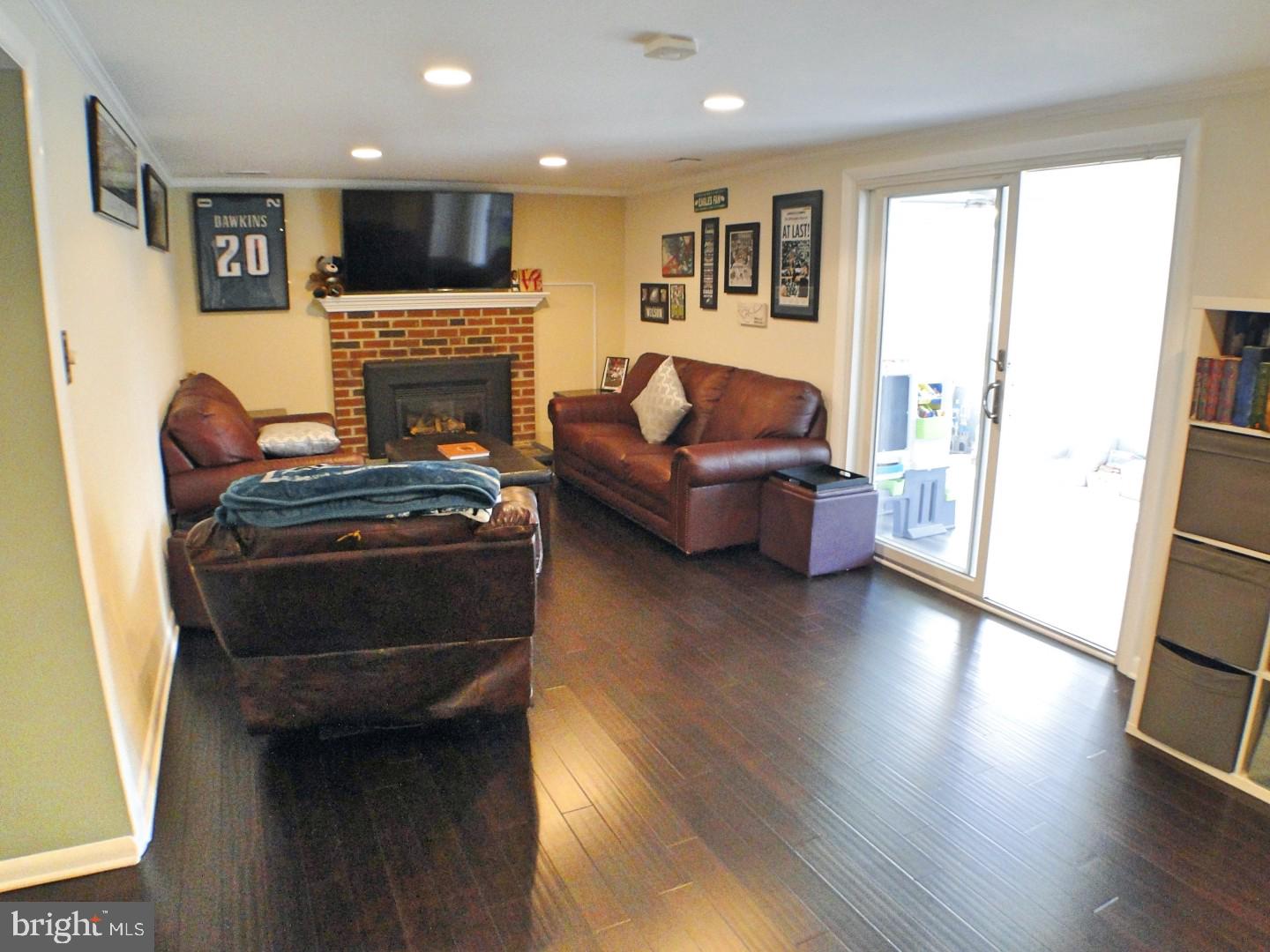 279 Norfolk Road Warminster, PA 18974 - Photo 29 of 41 Lower Floor Family Room