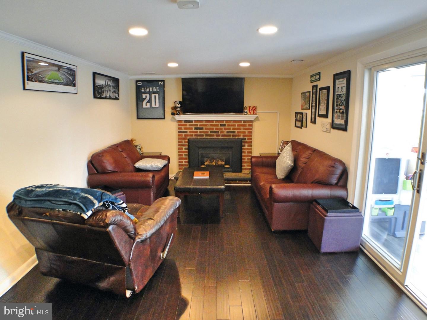 279 Norfolk Road Warminster, PA 18974 - Photo 30 of 41 Lower Floor Family Room