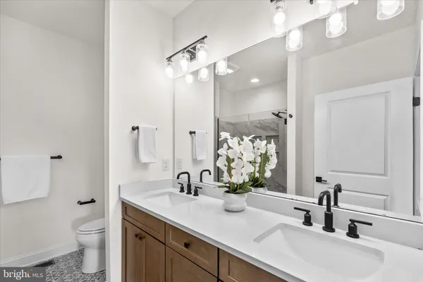 $749,900 | 27044 Whistling Duck Way, Milton, DE 19968