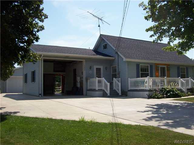 5977 Garlow Road Lewiston, NY 14304 - Photo 1 of 1 Exterior Front