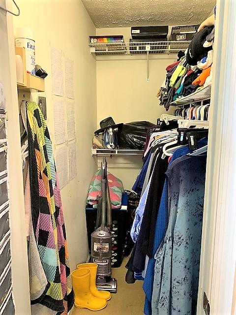 126 Pheasant Road, Unit 3 Clinton, TN 37716 - Photo 13 of 29 Master Closet