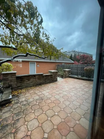 $2,800 | 4 North Tower Road, Oak Brook, IL 60523