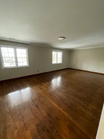 $2,800 | 4 North Tower Road, Oak Brook, IL 60523