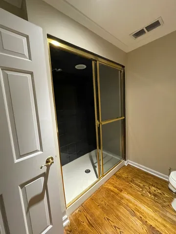 $2,800 | 4 North Tower Road, Oak Brook, IL 60523