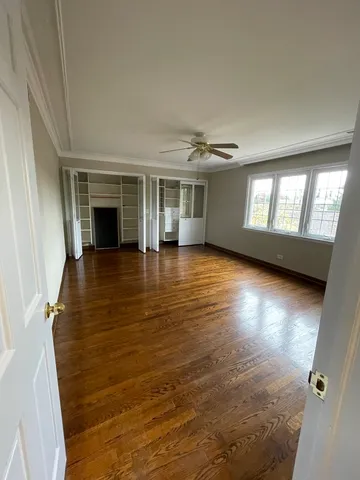 $2,800 | 4 North Tower Road, Oak Brook, IL 60523