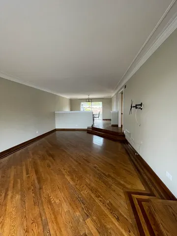 $2,800 | 4 North Tower Road, Oak Brook, IL 60523