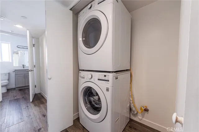 $2,550,000 | 1119 North Berendo Street, Los Angeles, CA 90029