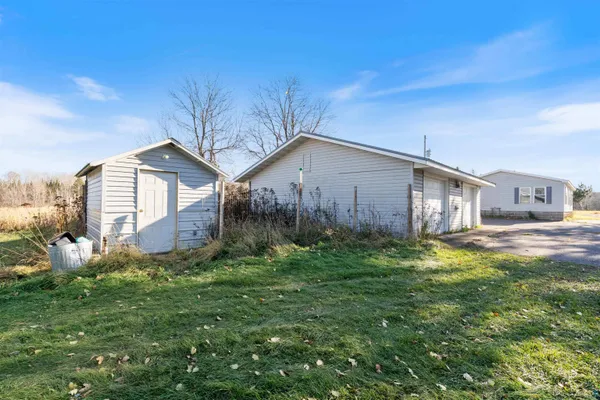 $340,000 | 9395 Larson Road, Brookston, MN 55711