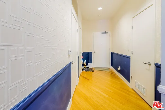 $759,000 | 3810 Wilshire Boulevard, Unit 1105, Los Angeles, CA 90010