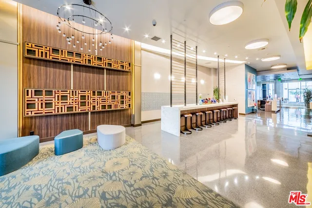 $759,000 | 3810 Wilshire Boulevard, Unit 1105, Los Angeles, CA 90010