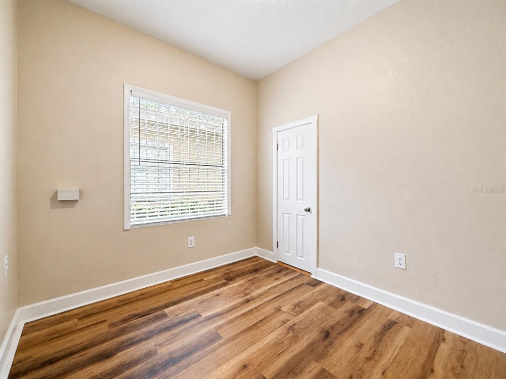 2124 West Chestnut Street Tampa, FL 33607 - Photo 13 of 20